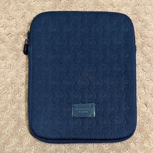 Michael Kors navy blue tablet / iPad case